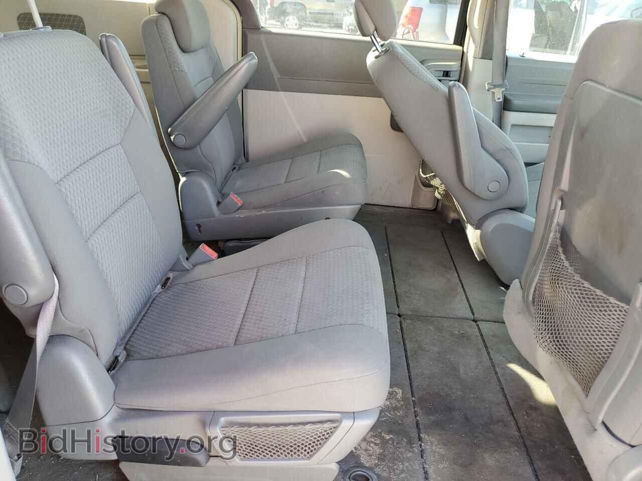 2010 CHRYSLER MINIVAN - VIN: 2A4RR2D12AR353563 - Photo 11