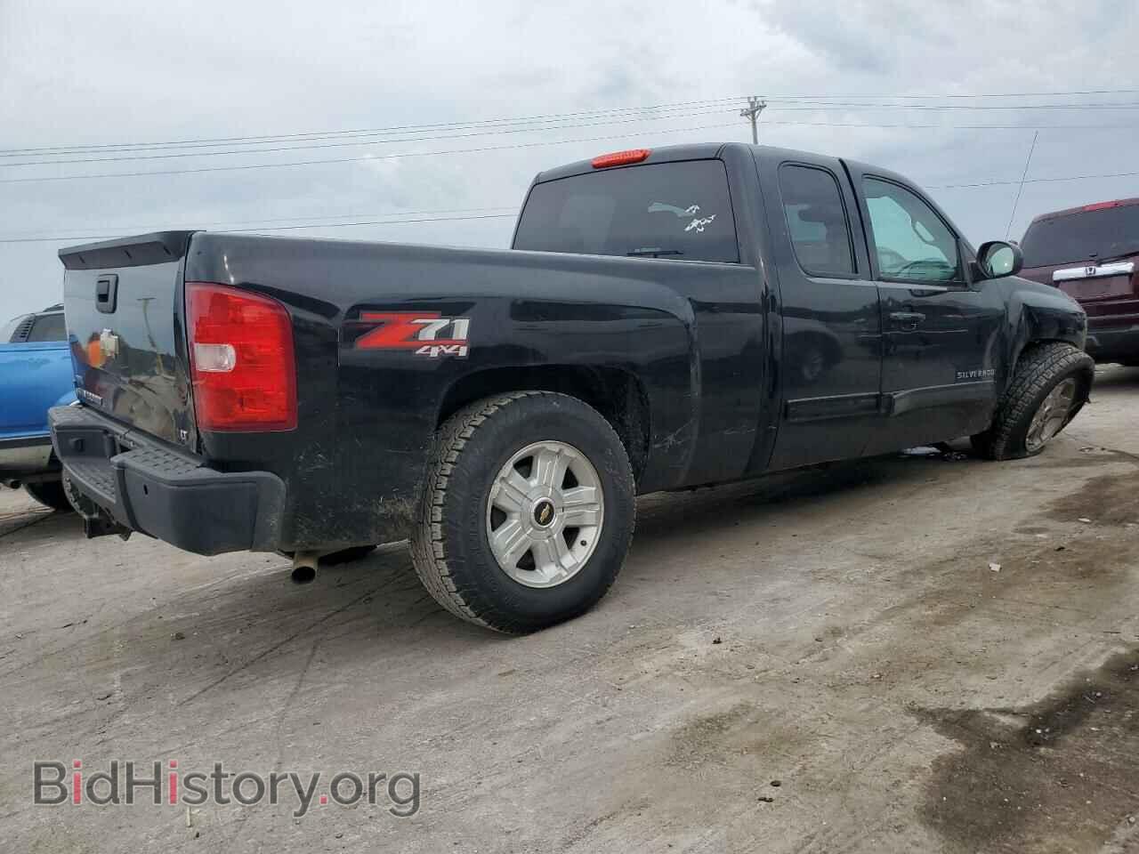 2010 CHEVROLET ALL Models - VIN: 1GCSKSE38AZ111121 - Фото 3