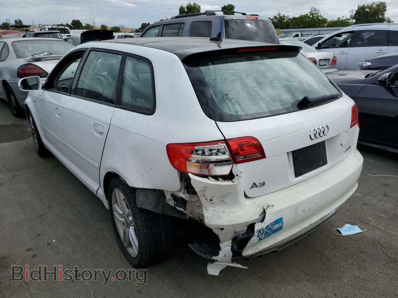 2011 AUDI A3 - VIN: WAUKEAFM6BA081168 - Фото 2
