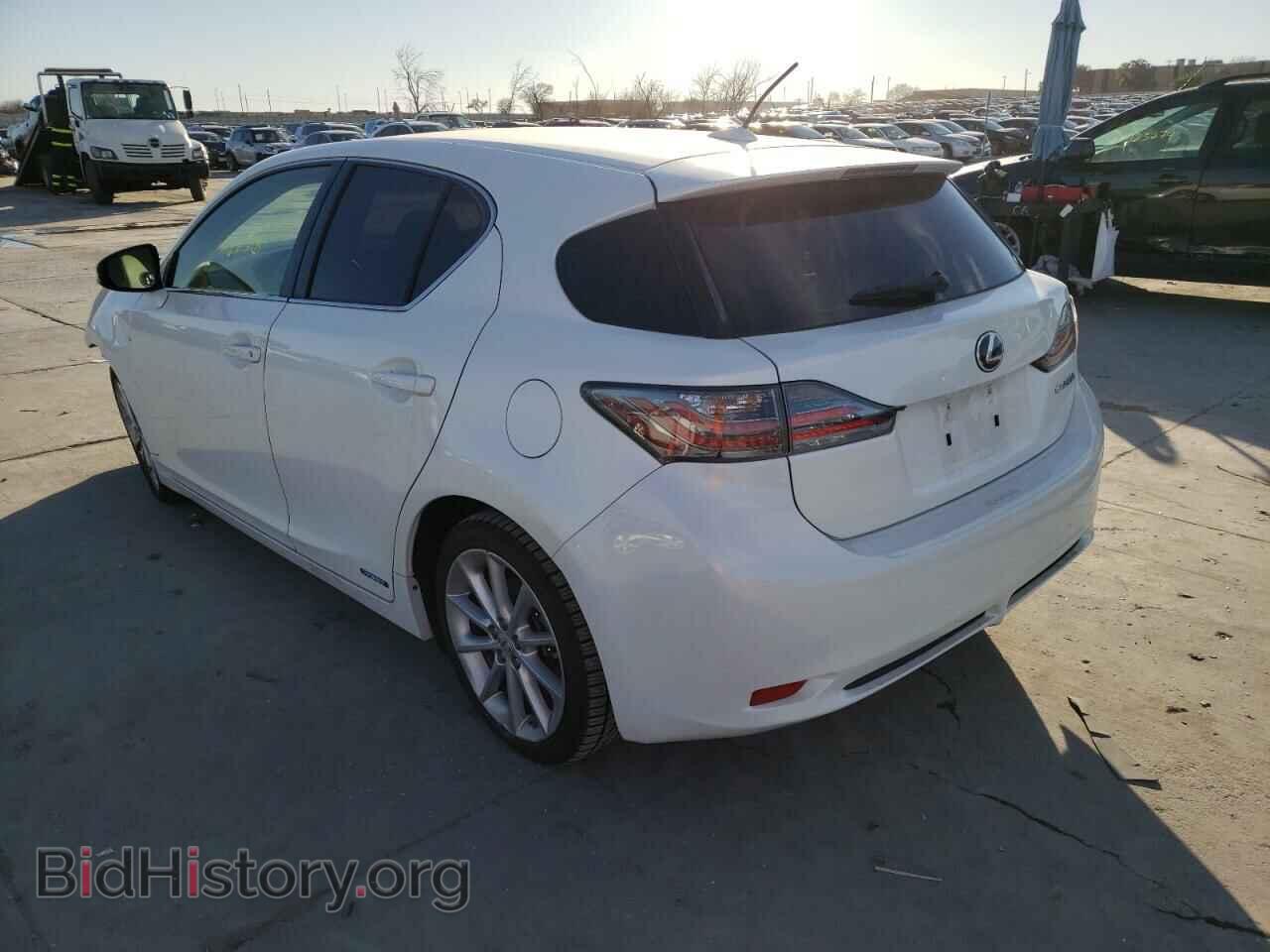 2012 LEXUS CT 200 - VIN: JTHKD5BHXC2071596 - Фото 3