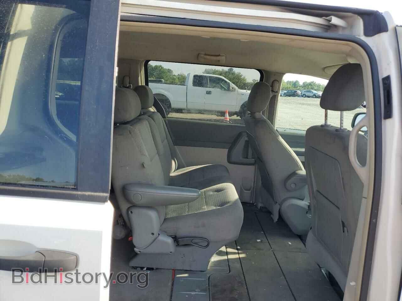 2008 CHRYSLER MINIVAN - VIN: 2A8HR44H48R746798 - Фото 11