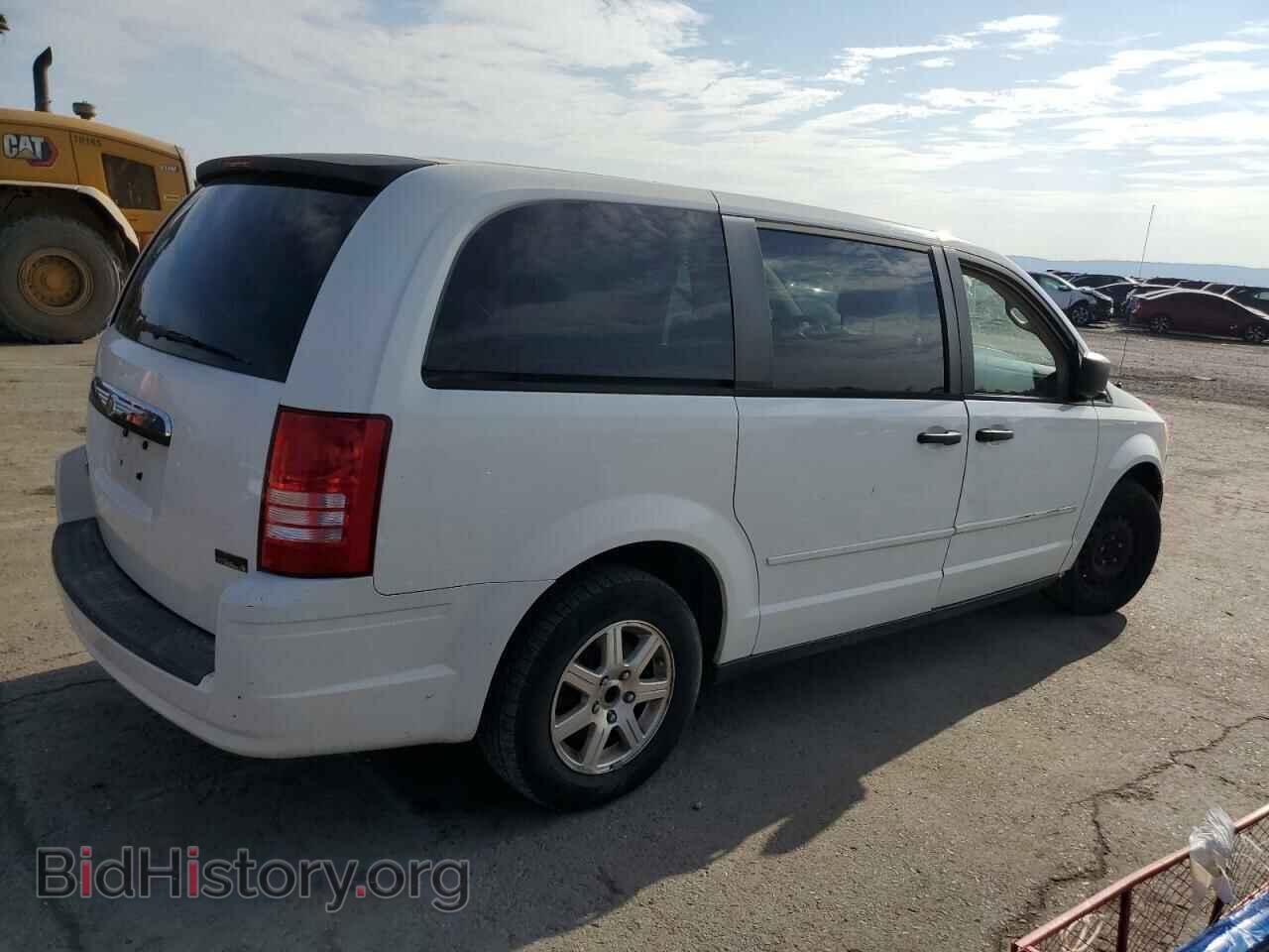 2008 CHRYSLER MINIVAN - VIN: 2A8HR44H48R746798 - Фото 3