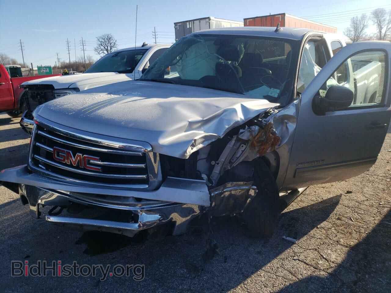2012 GMC SIERRA - VIN: 1GTR2VE73CZ216395 - Photo 2