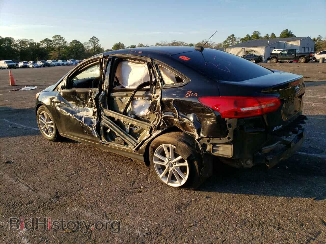 2018 FORD FOCUS - VIN: 1FADP3F25JL244613 - Фото 2