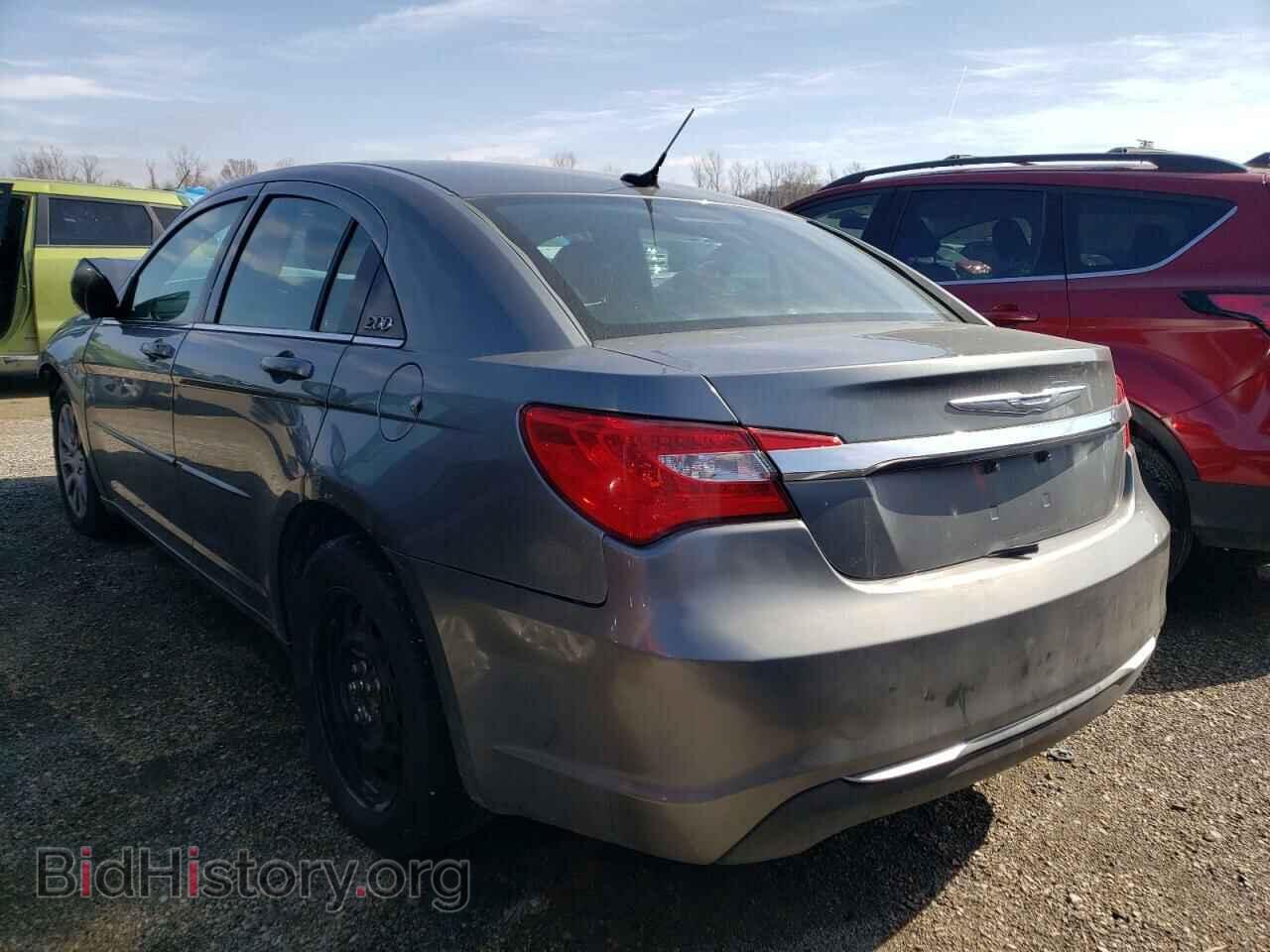 2012 CHRYSLER 200 - VIN: 1C3CCBAB5CN212758 - Фото 2