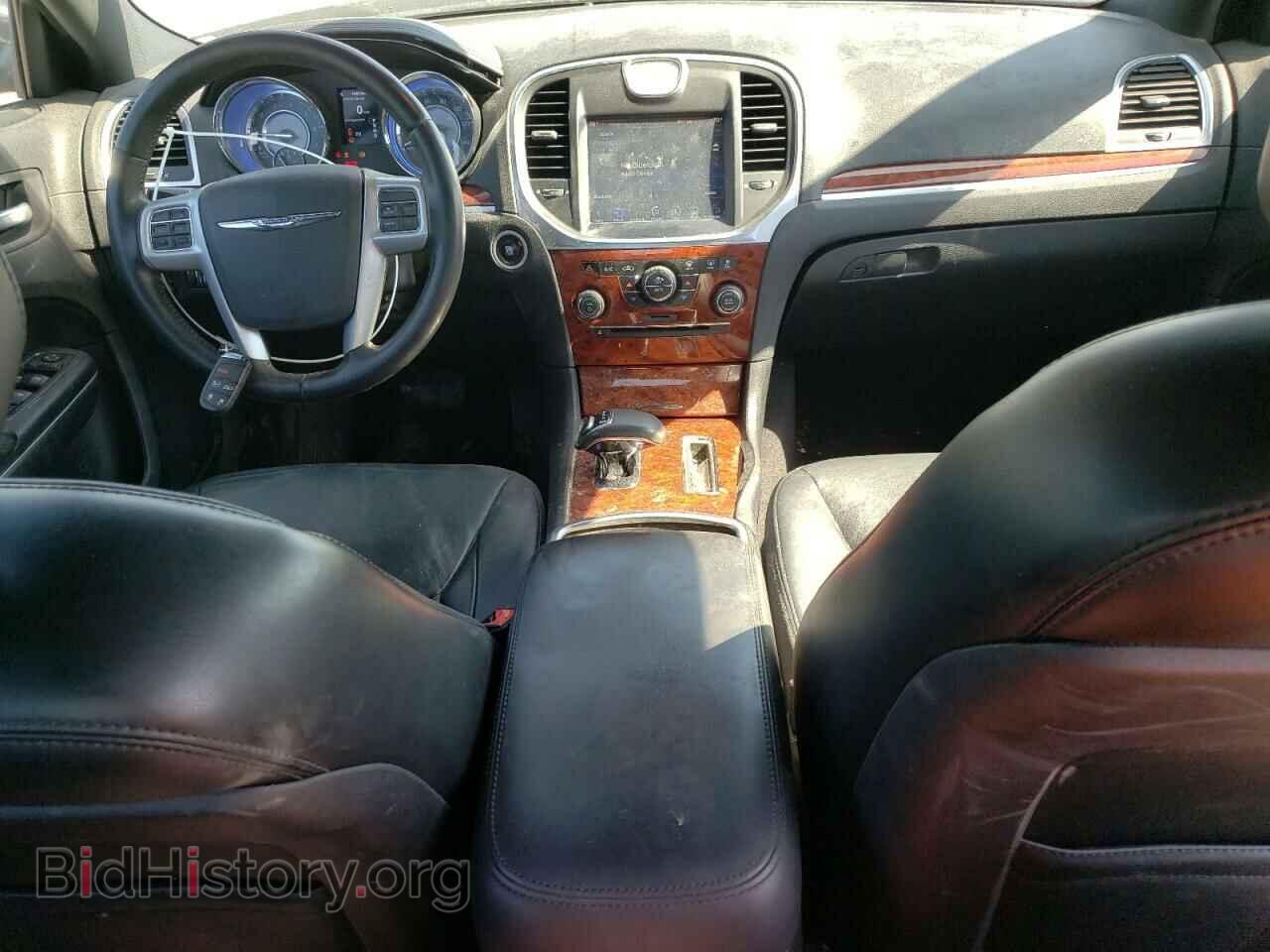 2014 CHRYSLER 300 - VIN: 2C3CCAAG1EH209342 - Фото 8