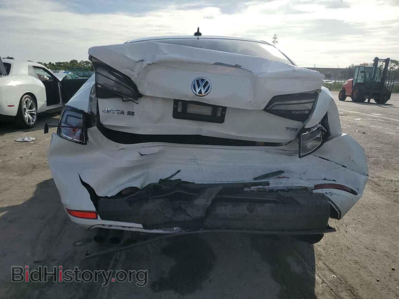 2017 VOLKSWAGEN JETTA - VIN: 3VWDB7AJ6HM364165 - Фото 6