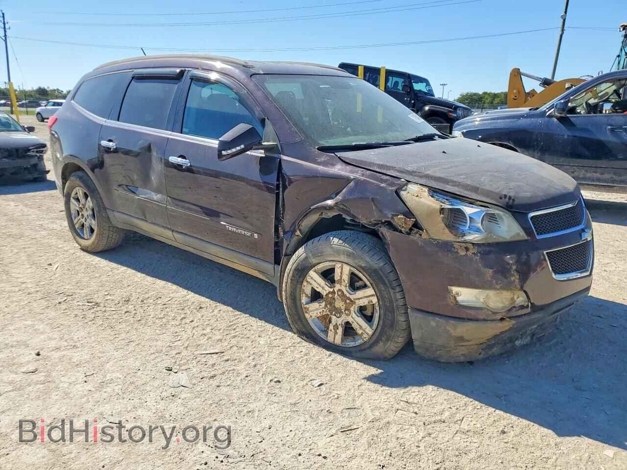2009 CHEVROLET TRAVERSE - VIN: 1GNER23D99S164958 - Photo 4
