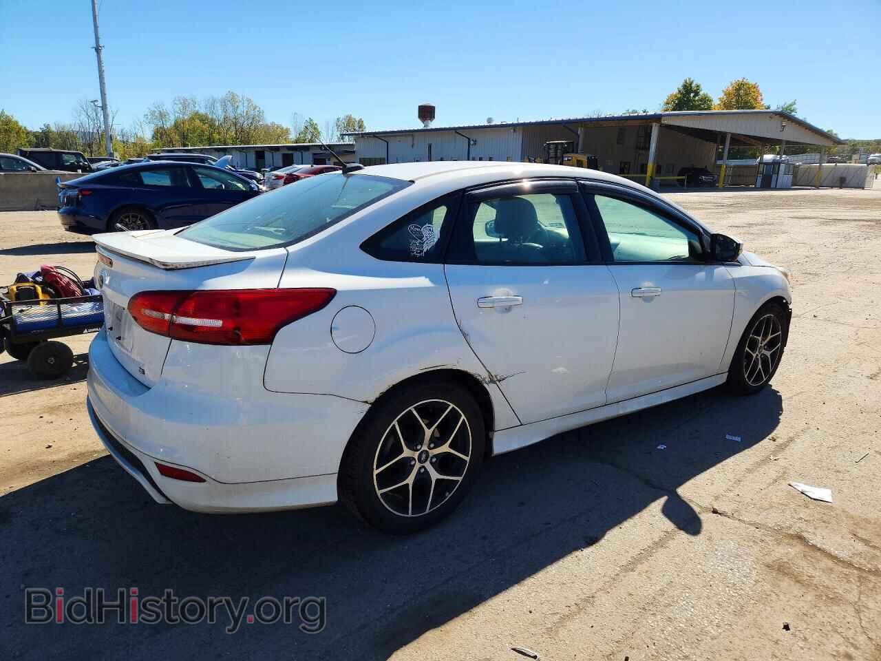 2016 FORD FOCUS - VIN: 1FADP3F28GL240337 - Photo 3