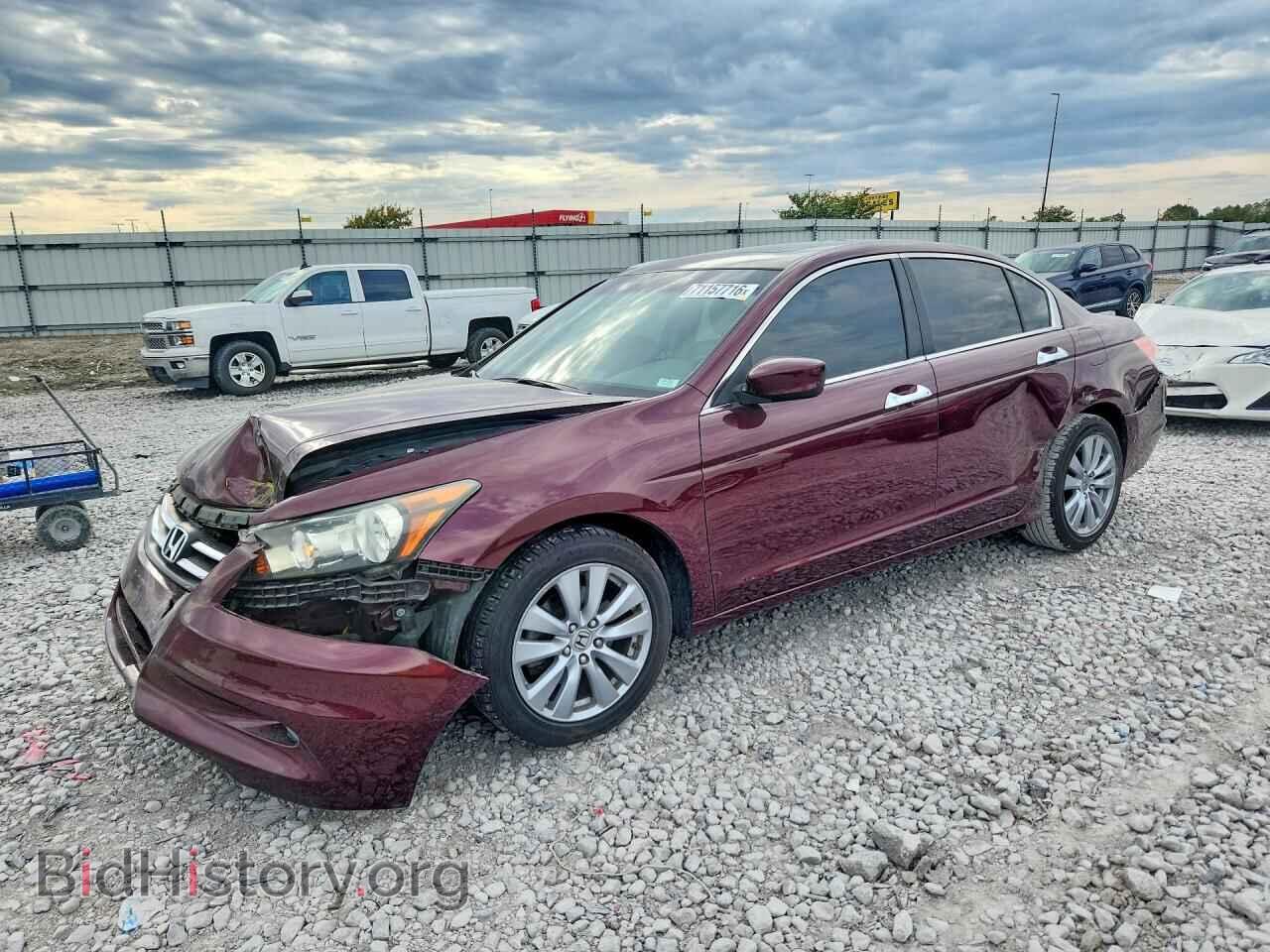 Фотография 1HGCP3F86BA017245 - HONDA ACCORD 2011