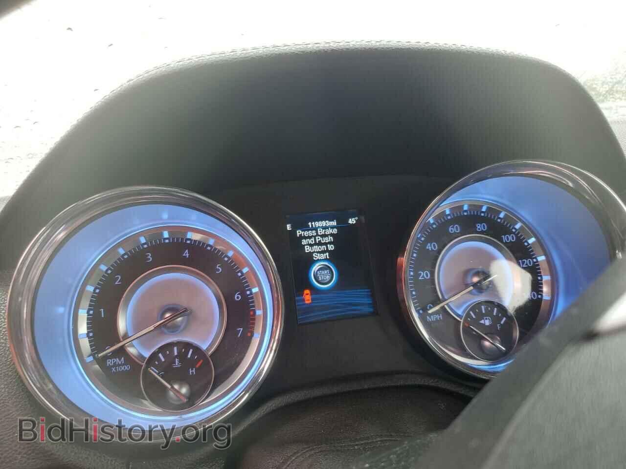2014 CHRYSLER 300 - VIN: 2C3CCAEG8EH252893 - Фото 9