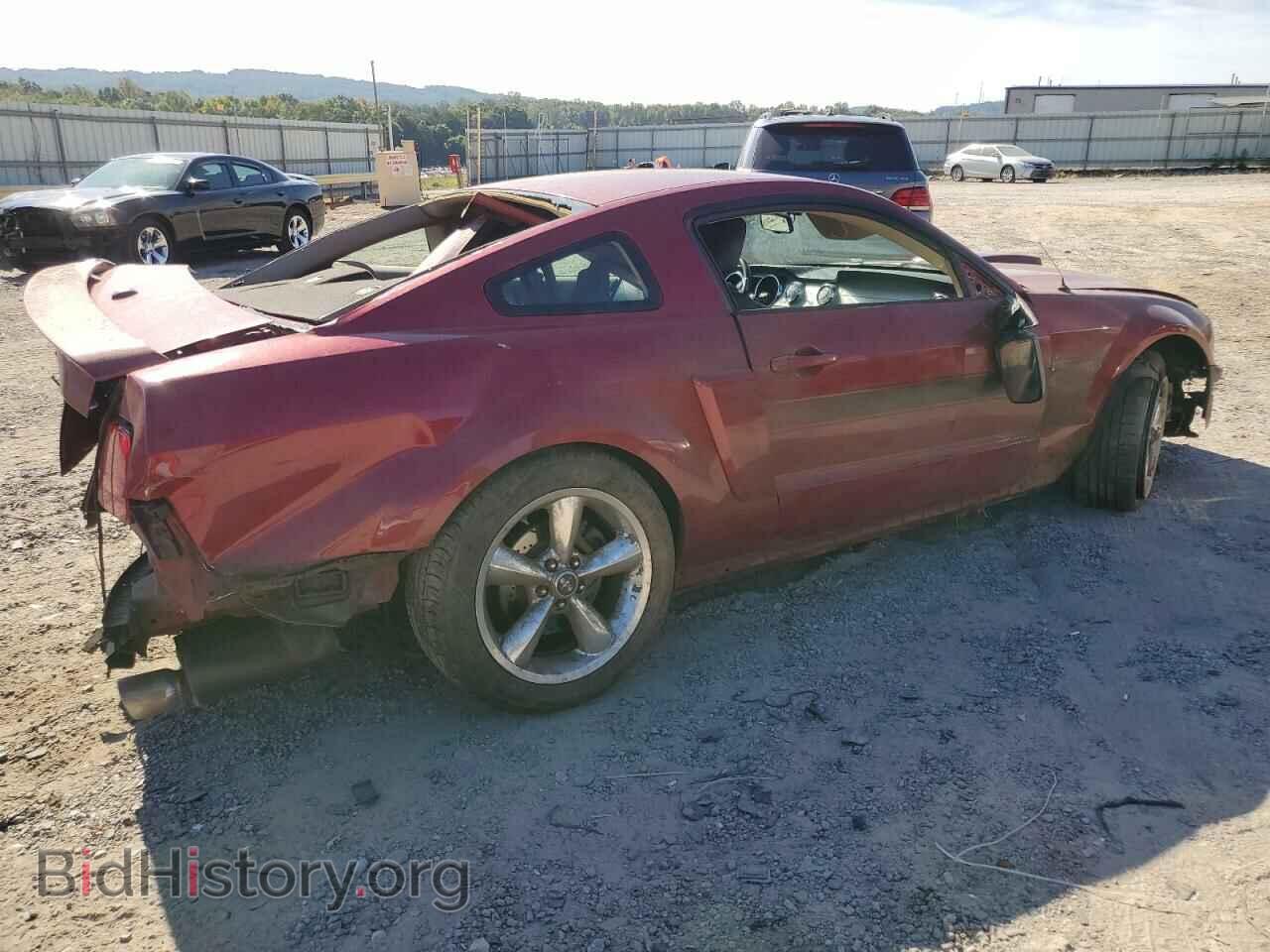 2008 FORD MUSTANG - VIN: 1ZVHT82H785176986 - Фото 3