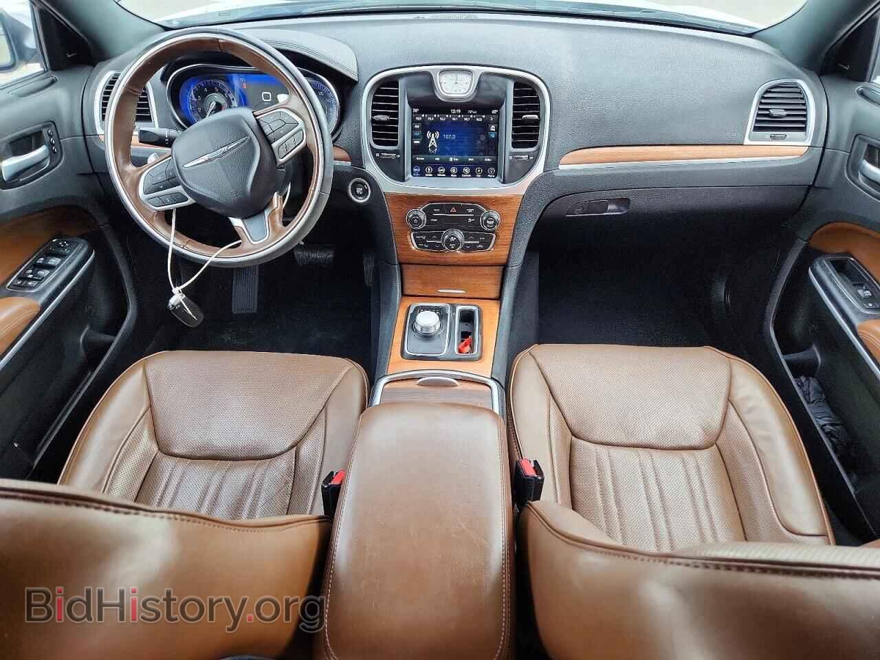 2019 CHRYSLER 300 - VIN: 2C3CCAPT9KH679702 - Фото 8