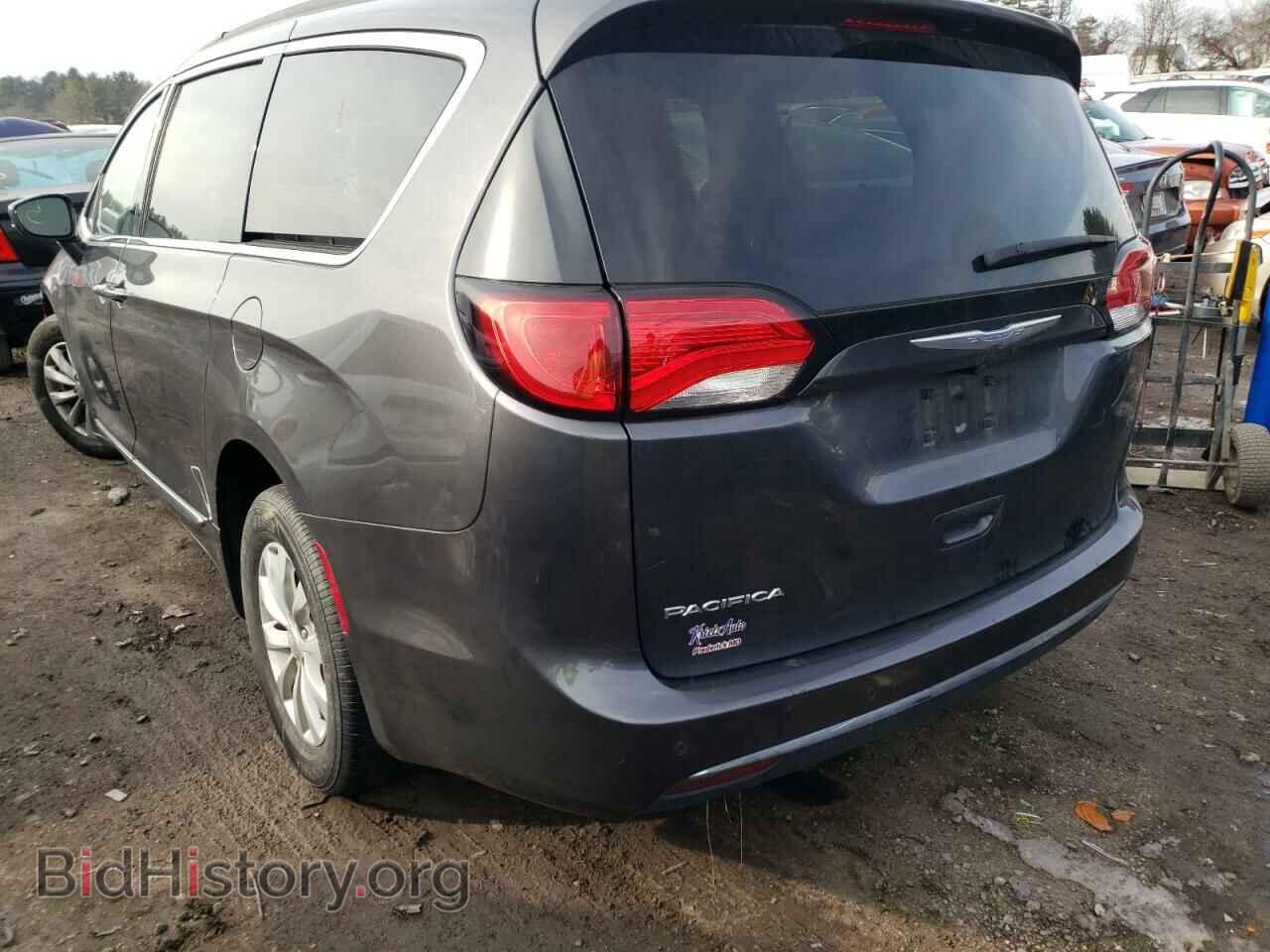 2017 CHRYSLER PACIFICA - VIN: 2C4RC1BG8HR827101 - Фото 3