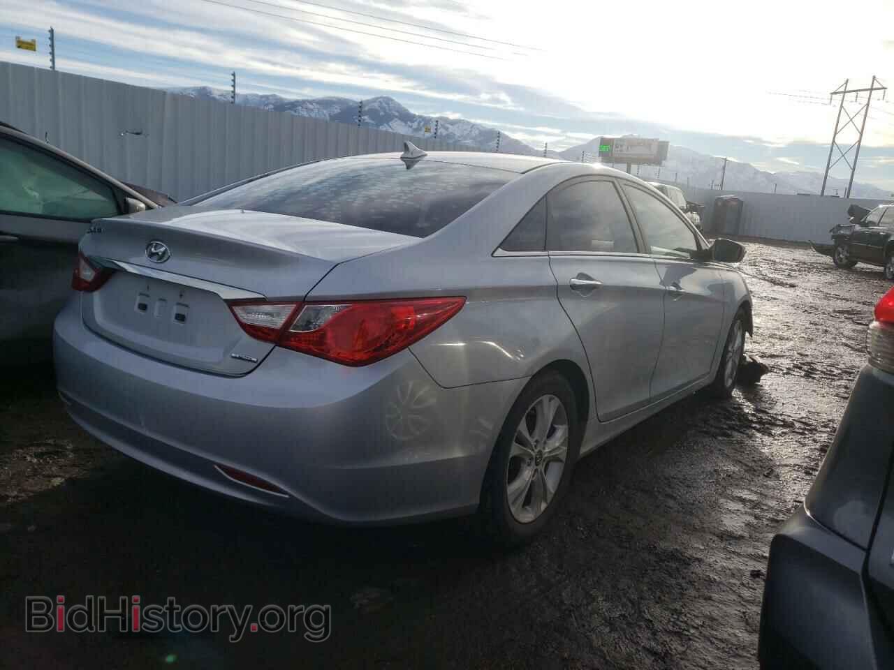 2011 HYUNDAI SONATA - VIN: 5NPEC4AC6BH002094 - Фото 4
