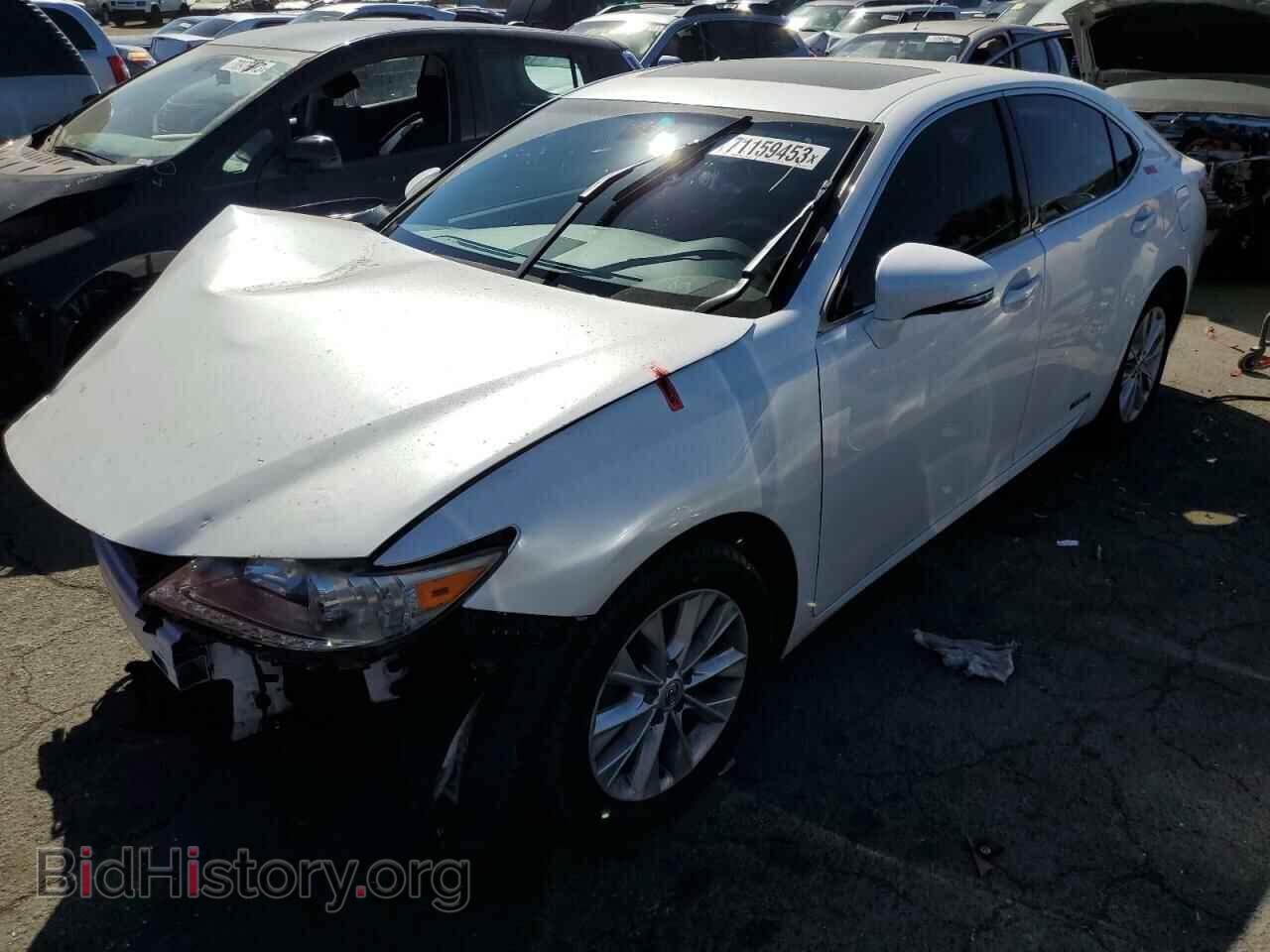 Фотография JTHBW1GG4E2073611 - LEXUS ES300 2014