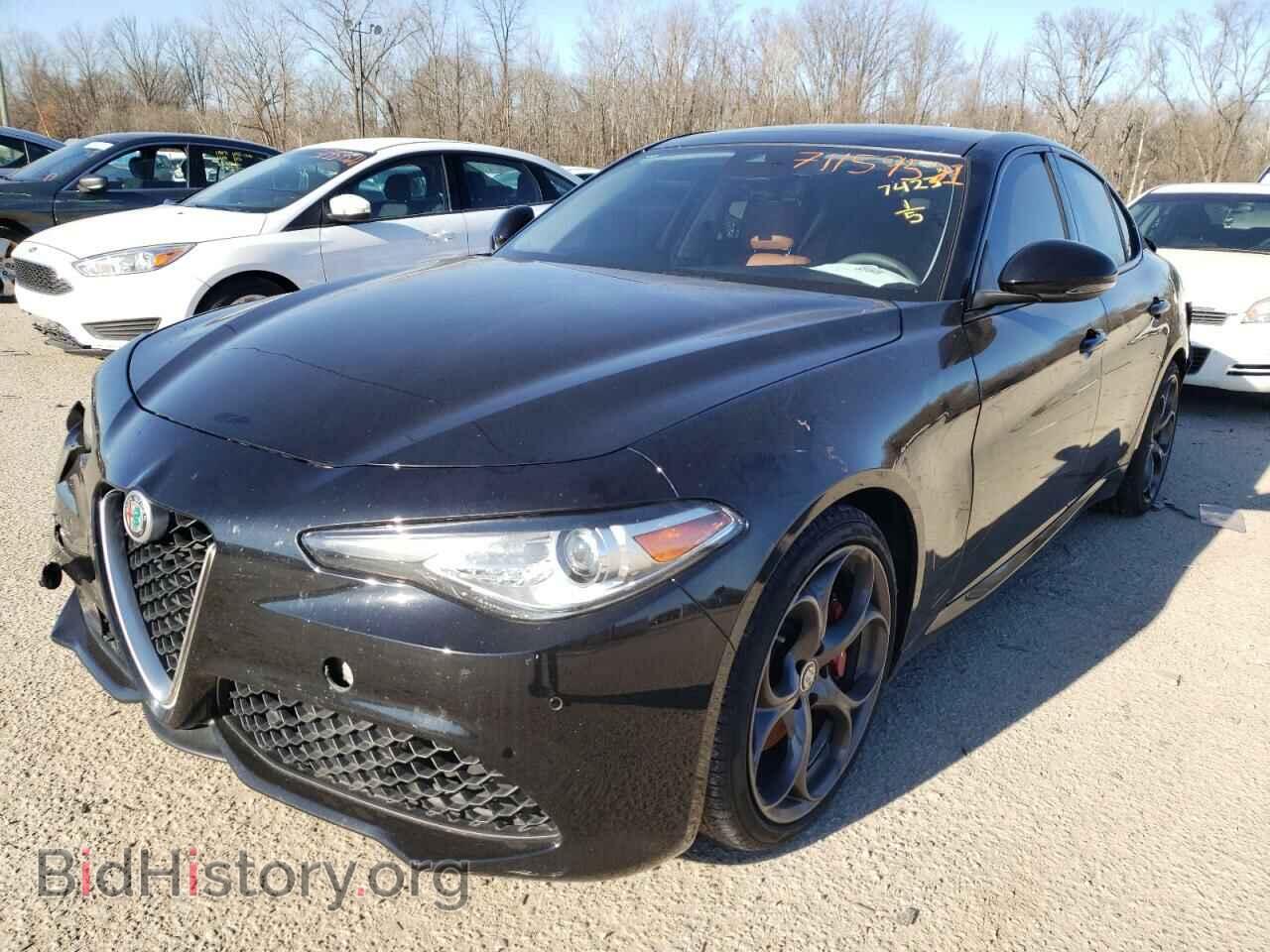 2017 ALFA ROMEO GIULIA - VIN: ZARFAECNXH7557423 - Фото 2