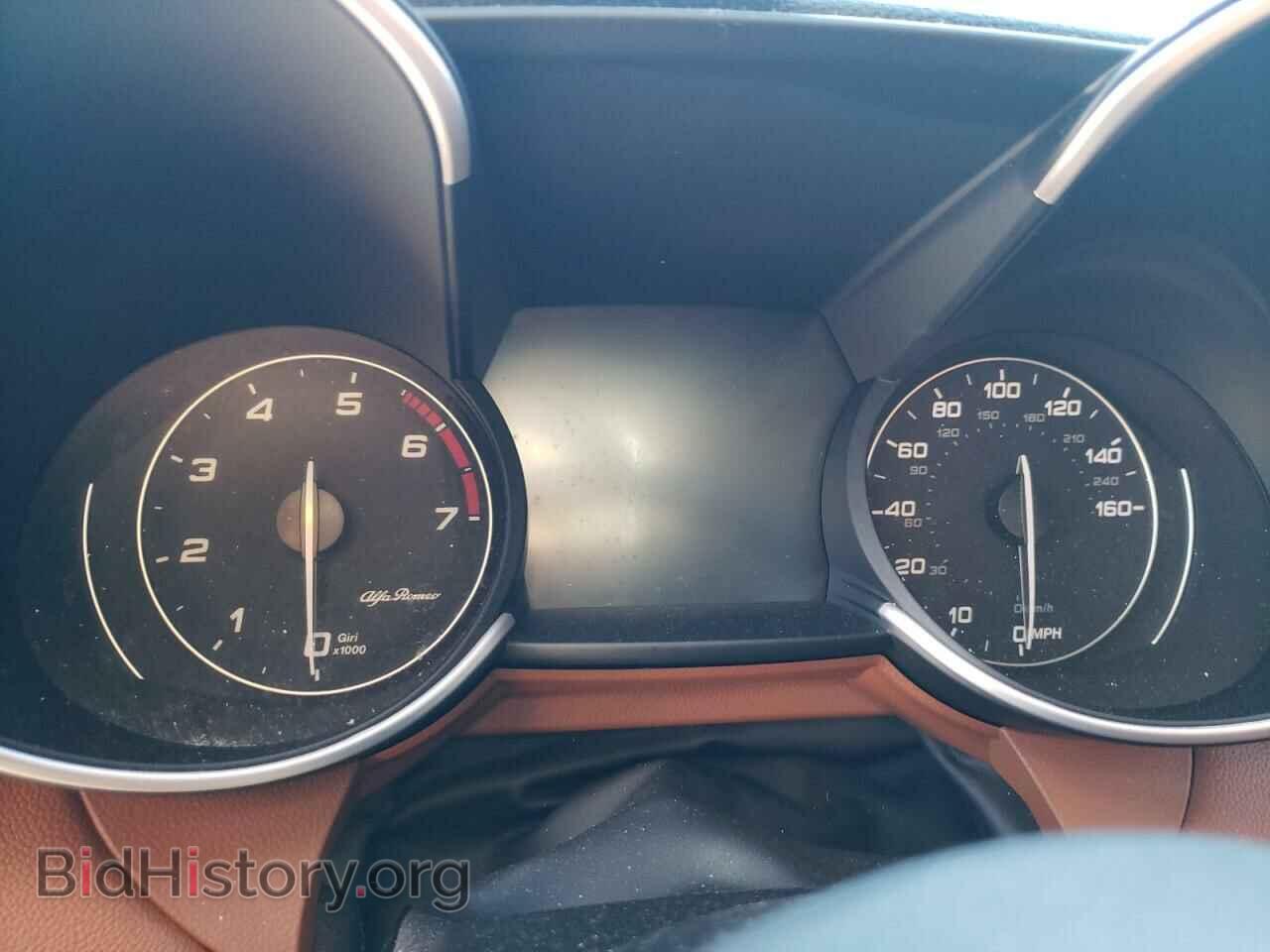 2017 ALFA ROMEO GIULIA - VIN: ZARFAECNXH7557423 - Фото 8