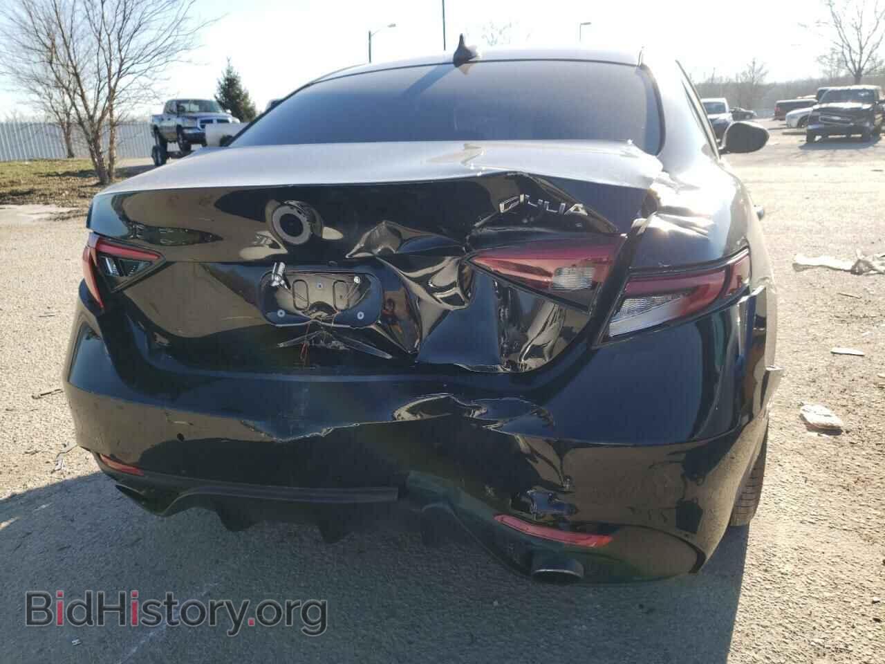 2017 ALFA ROMEO GIULIA - VIN: ZARFAECNXH7557423 - Фото 9