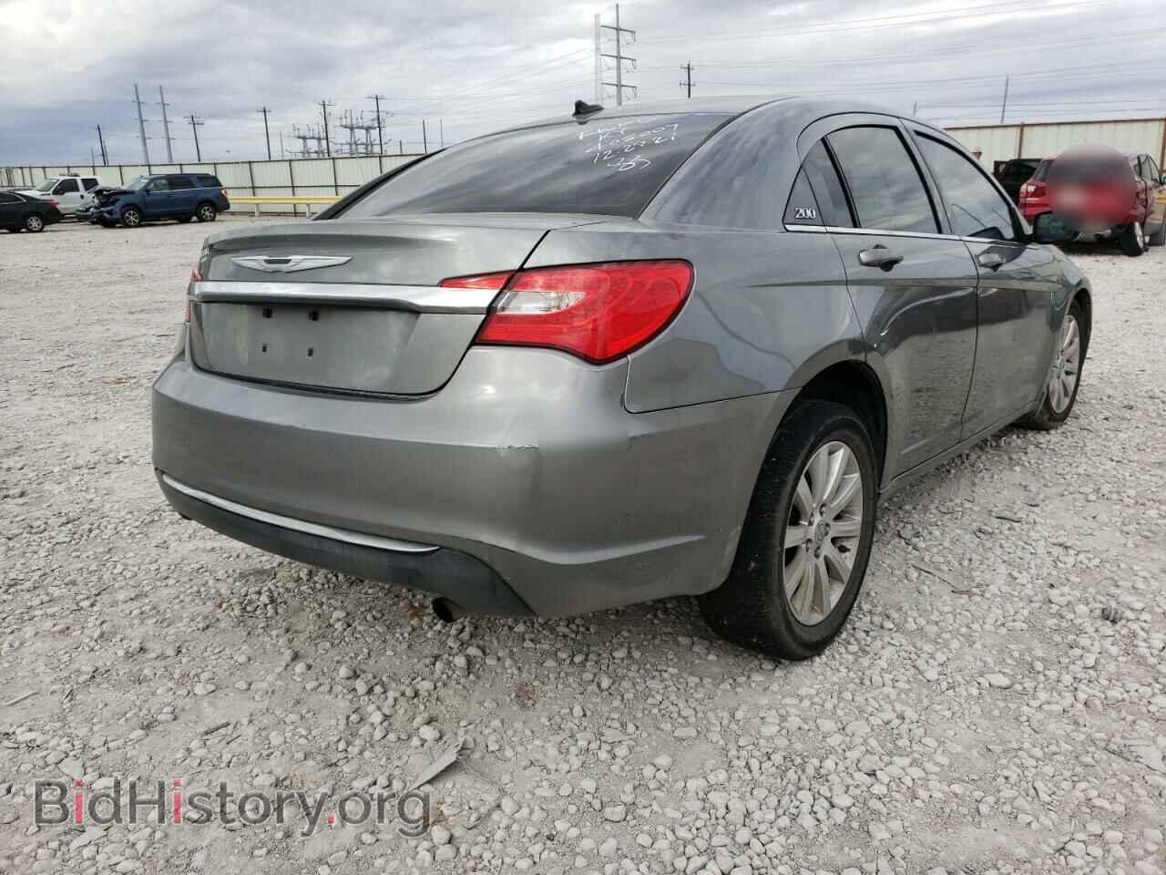 2013 CHRYSLER 200 - VIN: 1C3CCBBB1DN693981 - Фото 4