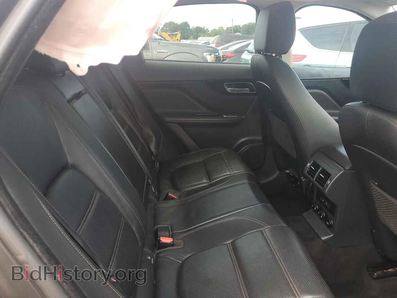 2017 JAGUAR F-PACE - VIN: SADCK2BVXHA070398 - Фото 11
