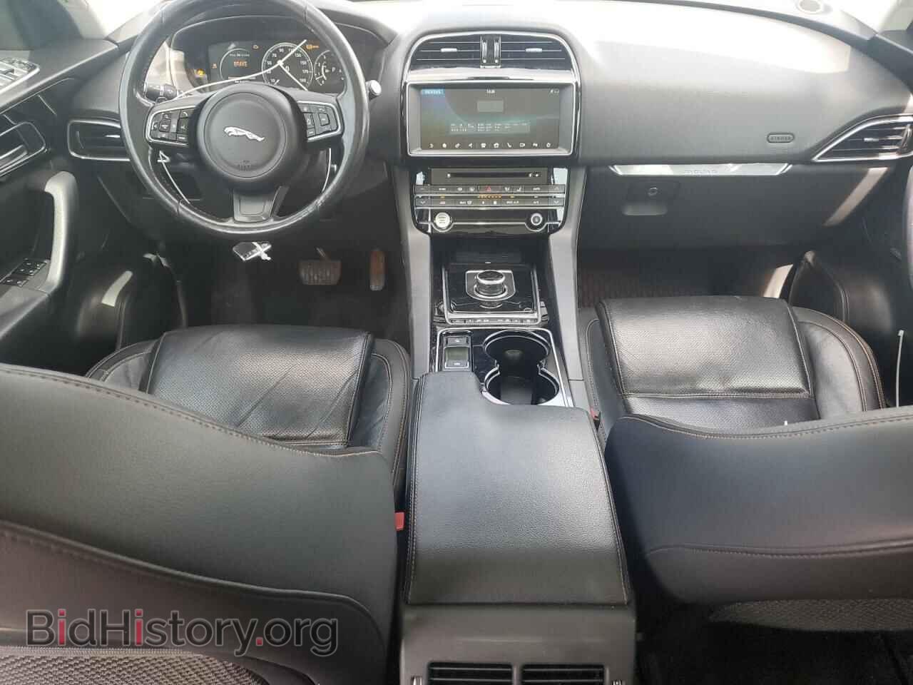 2017 JAGUAR F-PACE - VIN: SADCK2BVXHA070398 - Фото 8