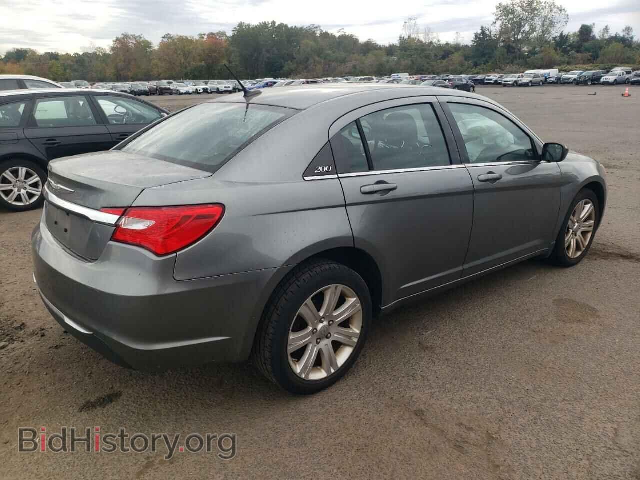 2011 CHRYSLER 200 - VIN: 1C3BC1FG0BN623462 - Фото 3