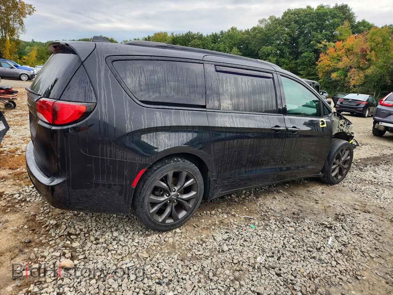 2018 CHRYSLER PACIFICA - VIN: 2C4RC1FG1JR204502 - Photo 3