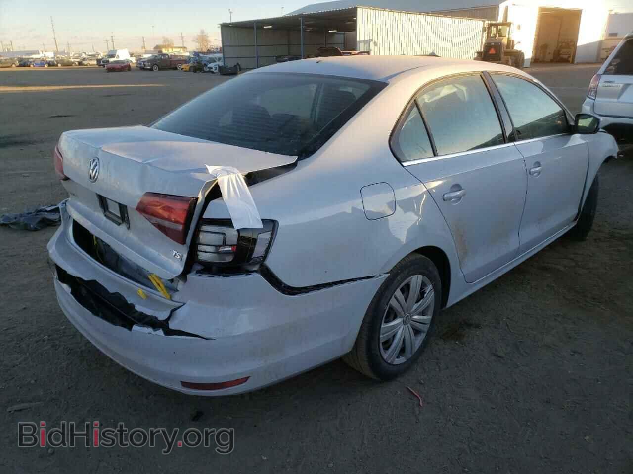 2017 VOLKSWAGEN JETTA - VIN: 3VW167AJ9HM407324 - Фото 4