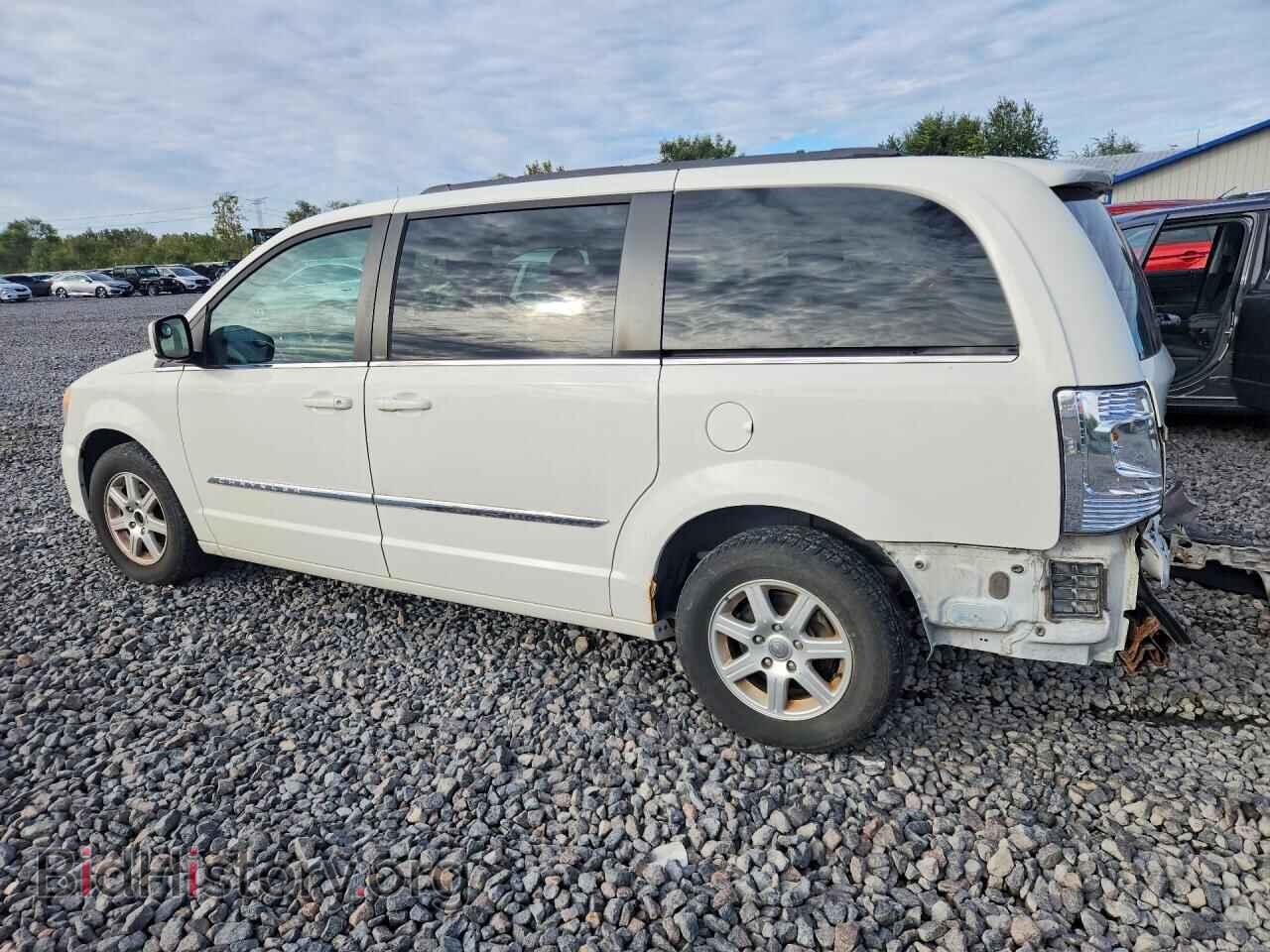 2013 CHRYSLER MINIVAN - VIN: 2C4RC1BG9DR670012 - Photo 2