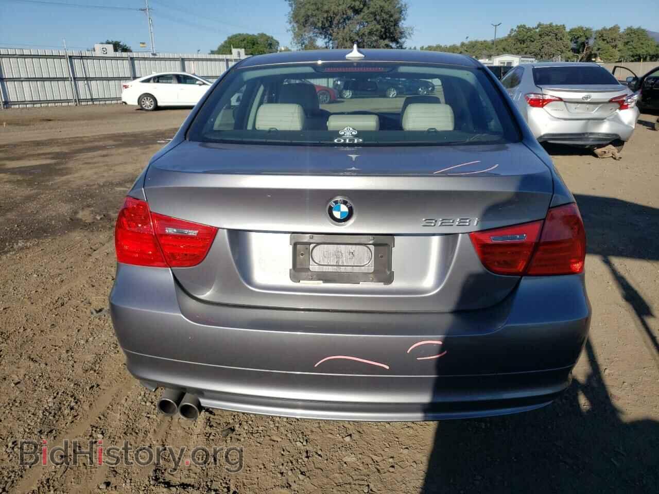 2011 BMW 3 SERIES - VIN: WBAPH7C53BE679742 - Фото 6