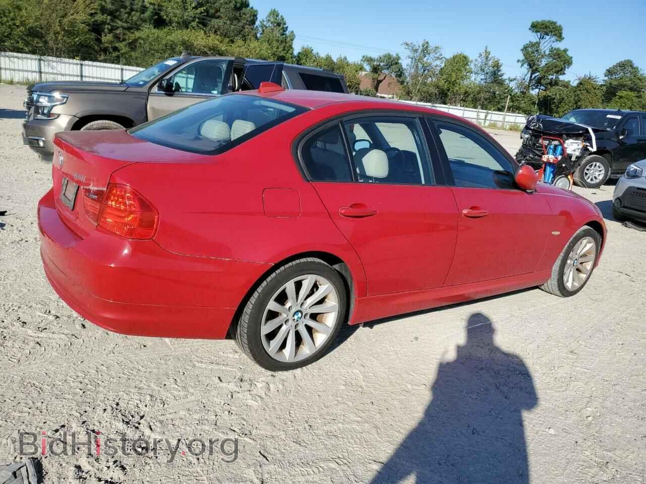 2011 BMW 3 SERIES - VIN: WBAPH7C55BE677958 - Фото 3