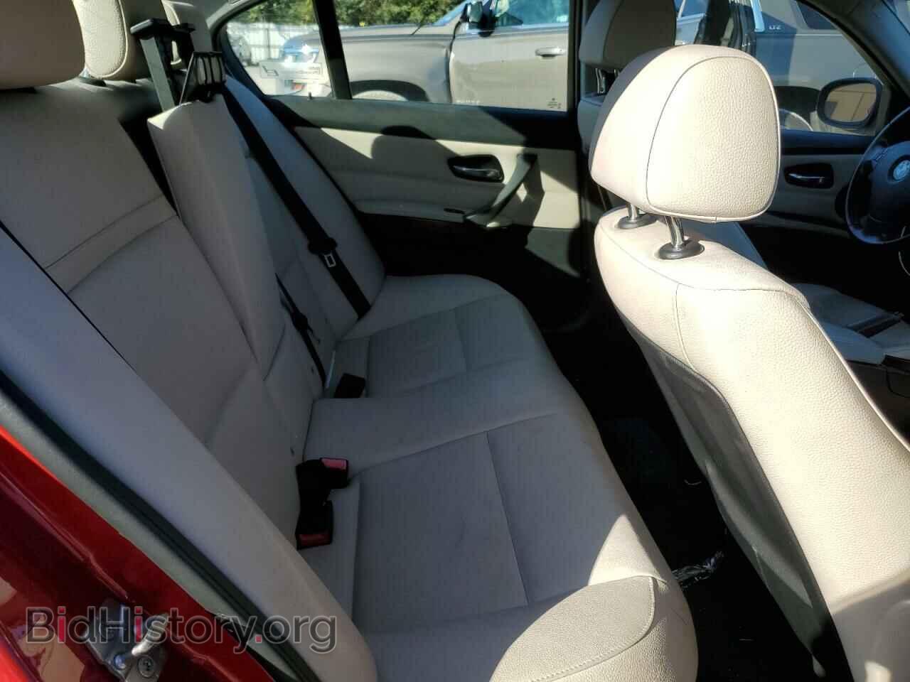 2011 BMW 3 SERIES - VIN: WBAPH7C55BE677958 - Фото 10