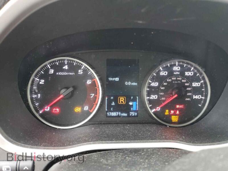 2018 Mitsubishi ECLIPSE (VIN JA4AS3AAXJZ048166) — фото 9 из 15
