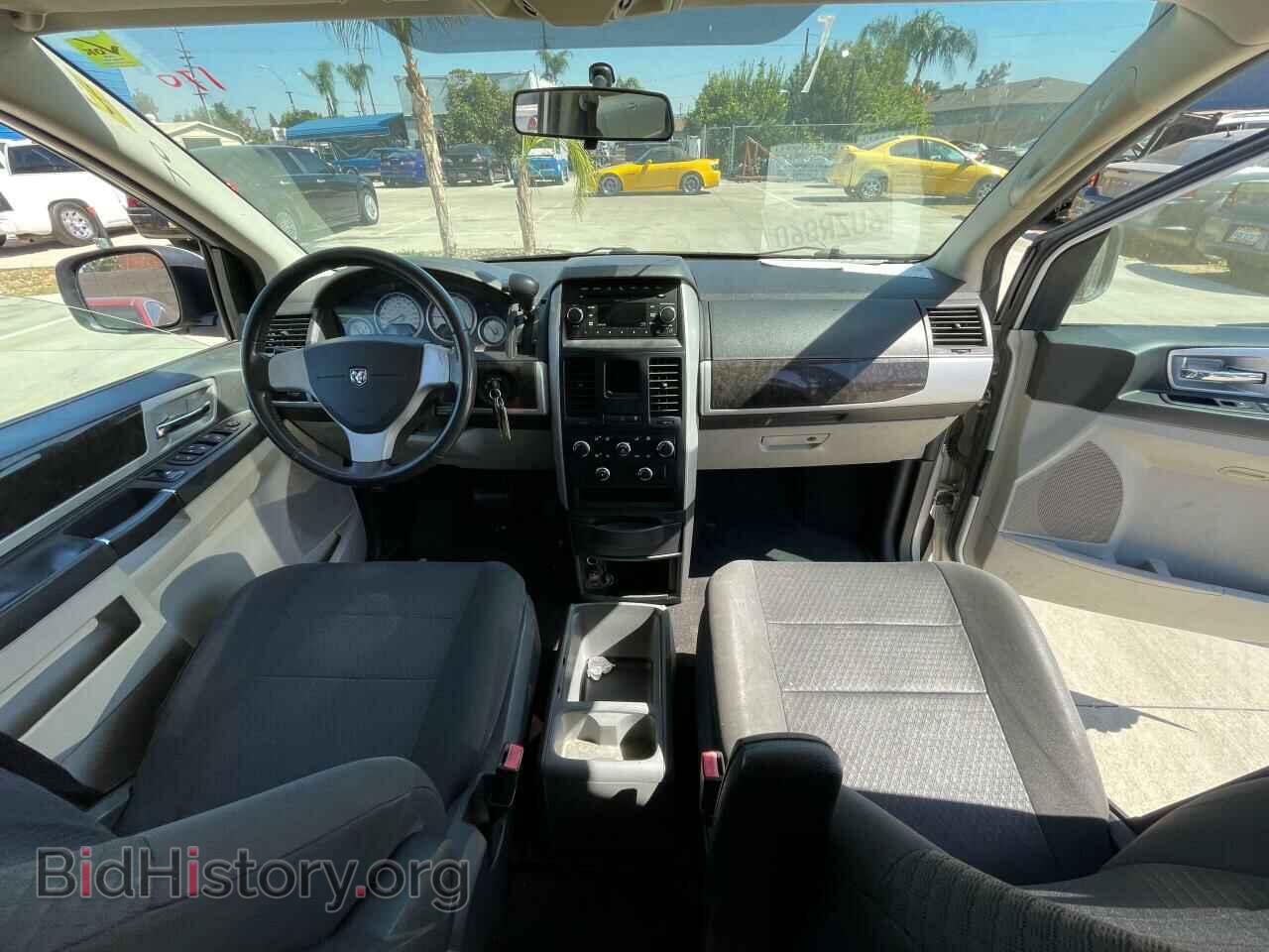 2010 DODGE CARAVAN - VIN: 2D4RN5D1XAR484486 - Фото 9