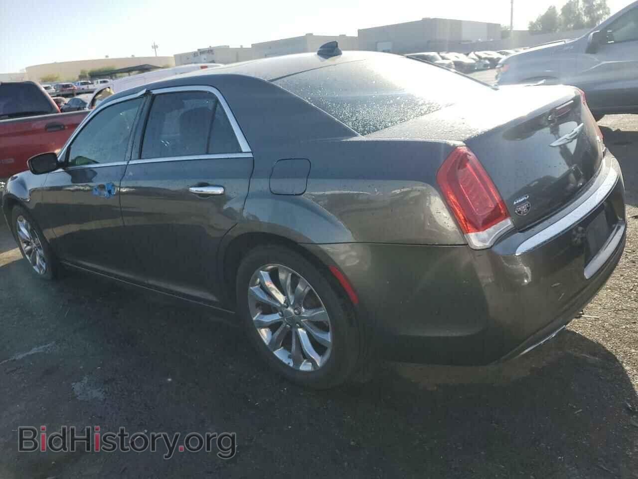 2015 CHRYSLER 300 - VIN: 2C3CCAKG4FH767296 - Фото 2