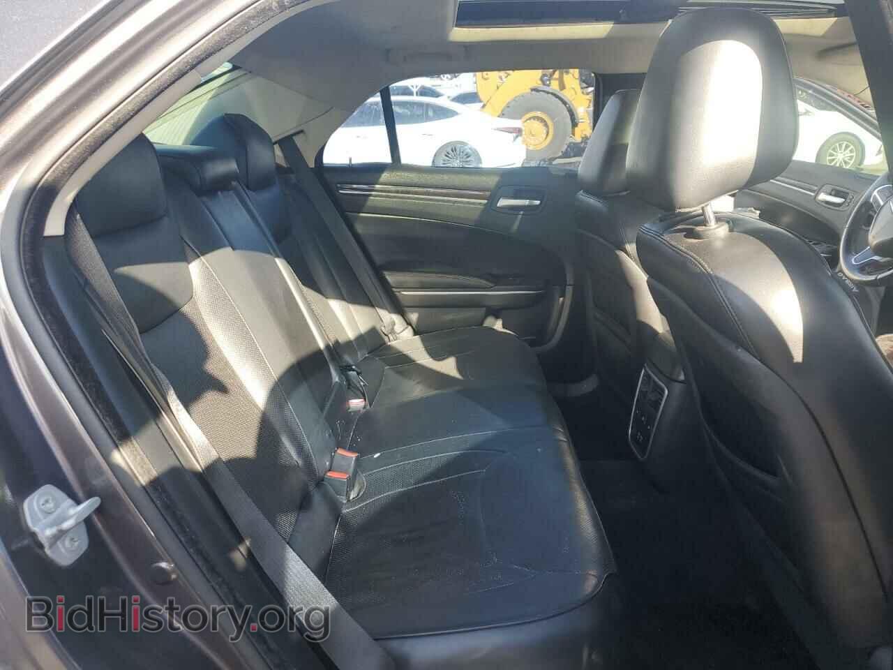 2015 CHRYSLER 300 - VIN: 2C3CCAKG4FH767296 - Фото 10