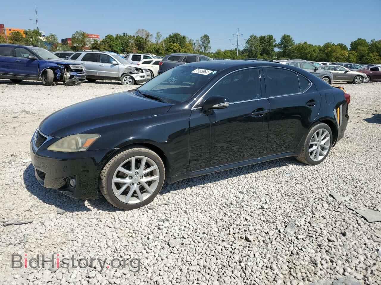Photo JTHCF5C27B5046631 - LEXUS IS 2011