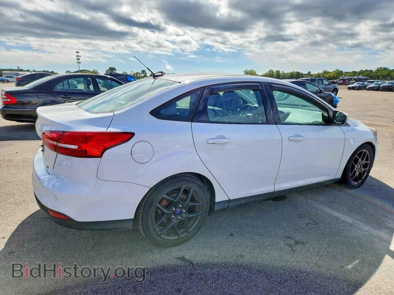 2016 FORD FOCUS - VIN: 1FADP3F21GL223654 - Фото 3