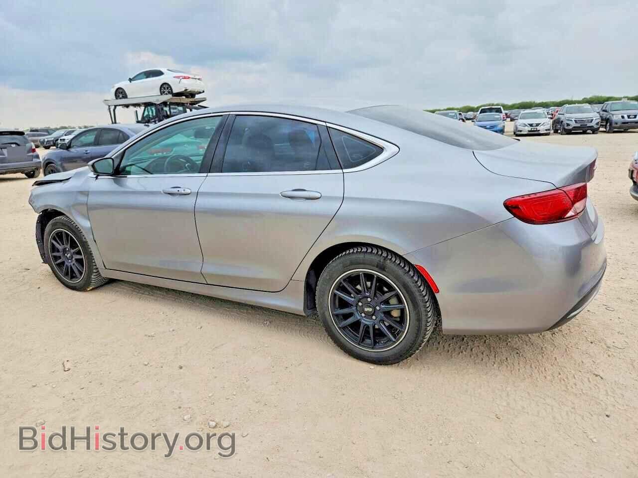 2015 CHRYSLER 200 - VIN: 1C3CCCAB5FN683917 - Photo 2