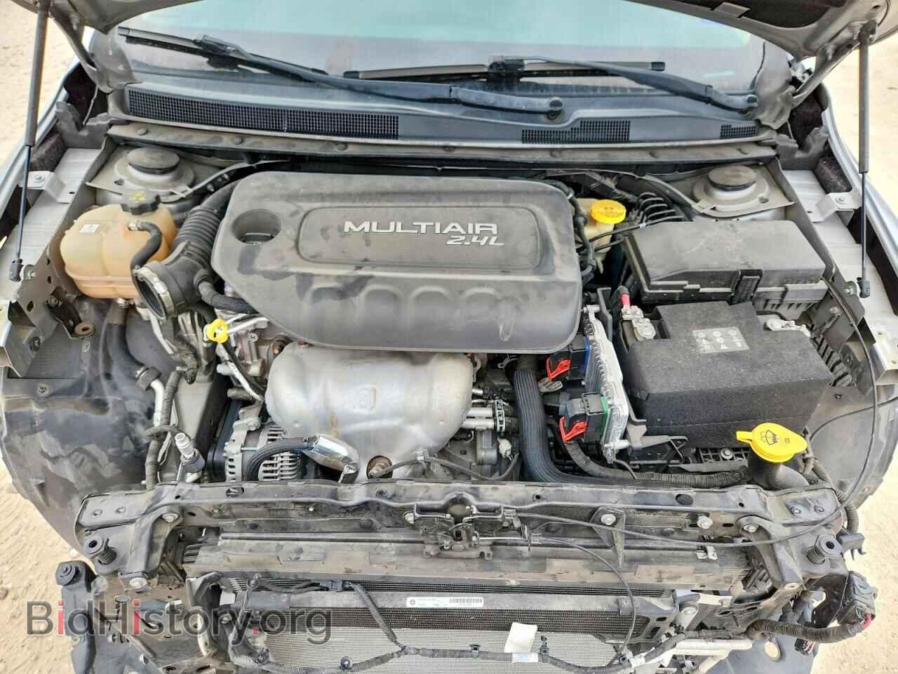 2015 CHRYSLER 200 - VIN: 1C3CCCAB5FN683917 - Photo 11