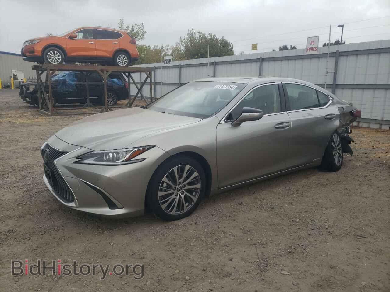 Фотография JTHB21B10K2023721 - LEXUS ES300 2019