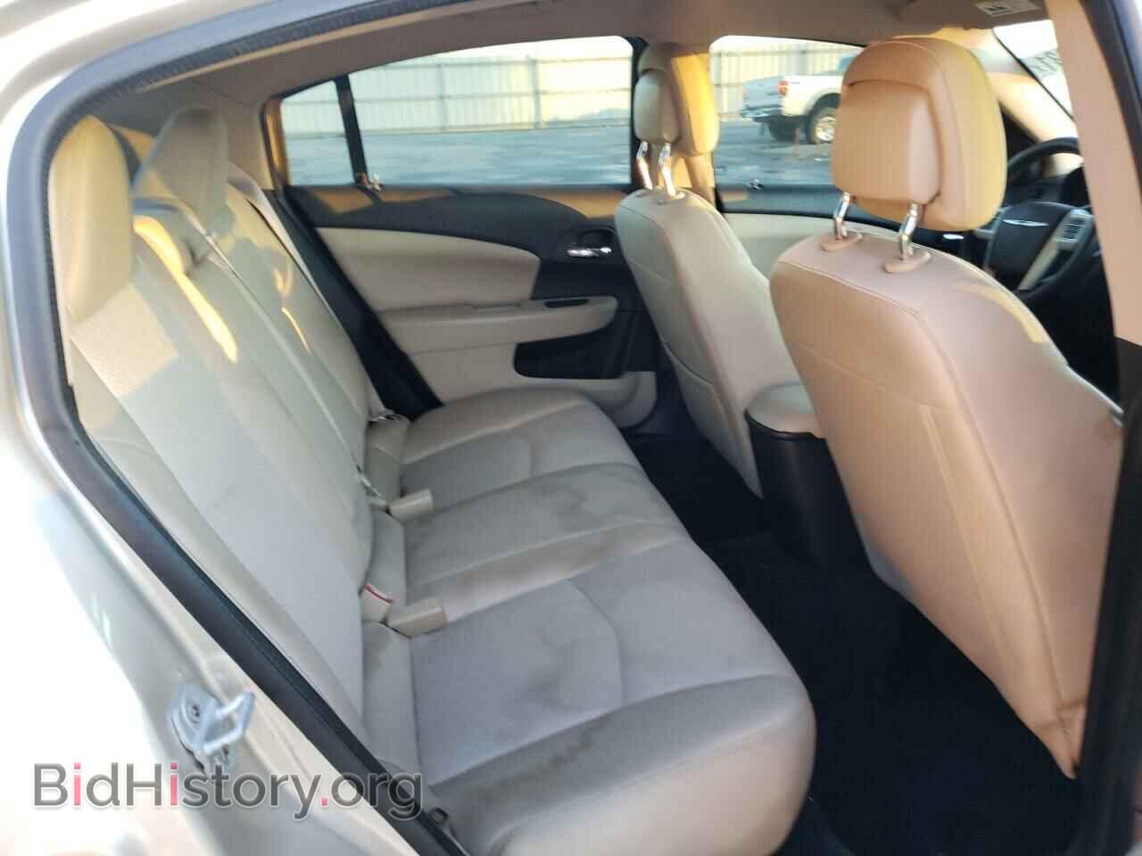 2014 CHRYSLER 200 - VIN: 1C3CCBBGXEN106612 - Фото 6
