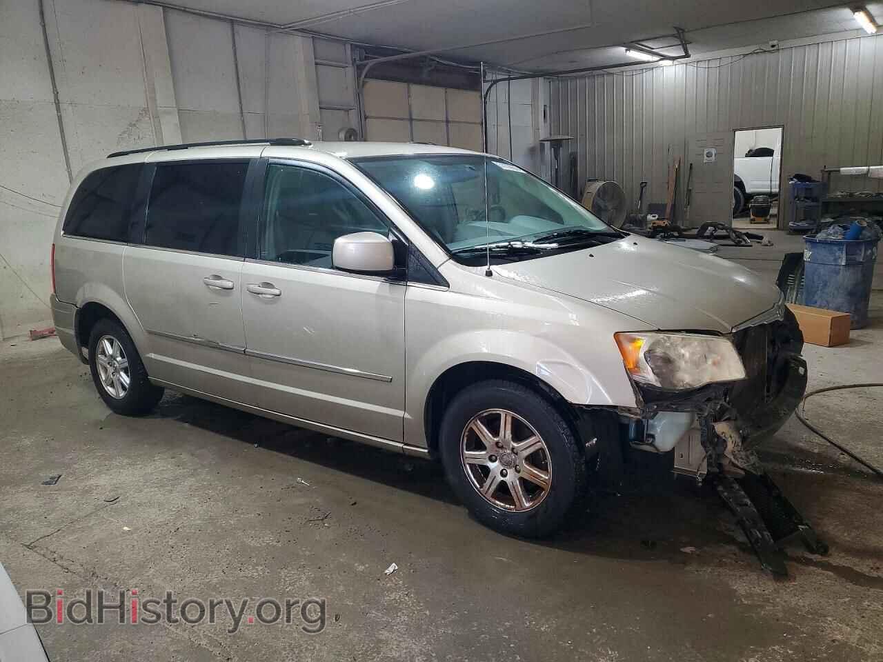 2009 CHRYSLER MINIVAN - VIN: 2A8HR54149R674060 - Photo 4