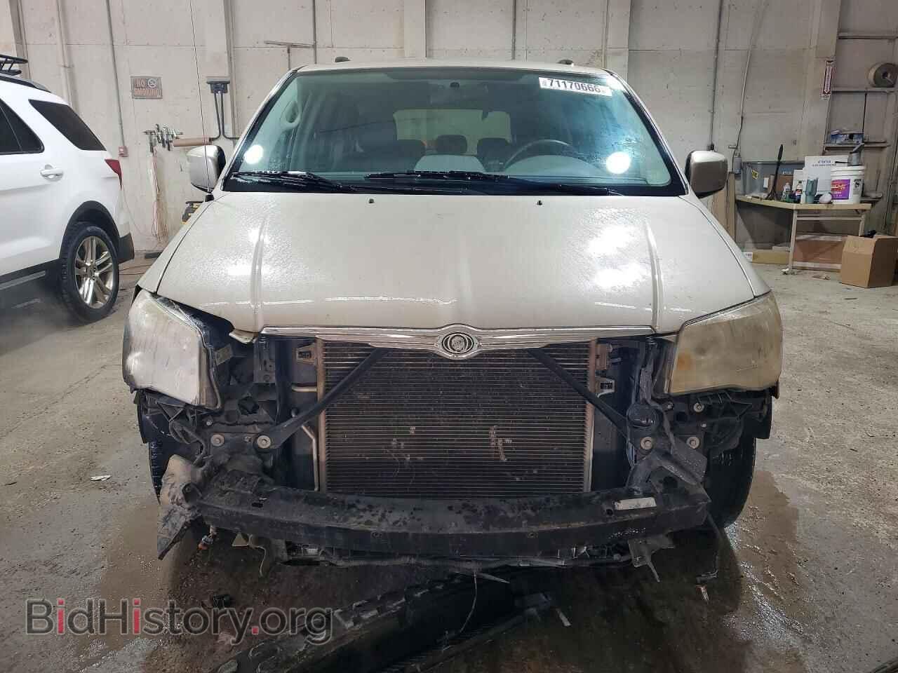 2009 CHRYSLER MINIVAN - VIN: 2A8HR54149R674060 - Photo 5