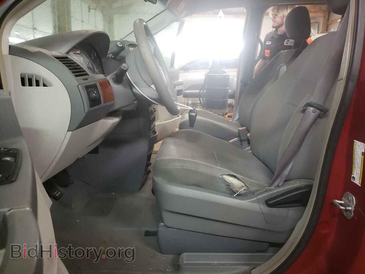 2008 CHRYSLER MINIVAN - VIN: 2A8HR44HX8R748362 - Фото 7