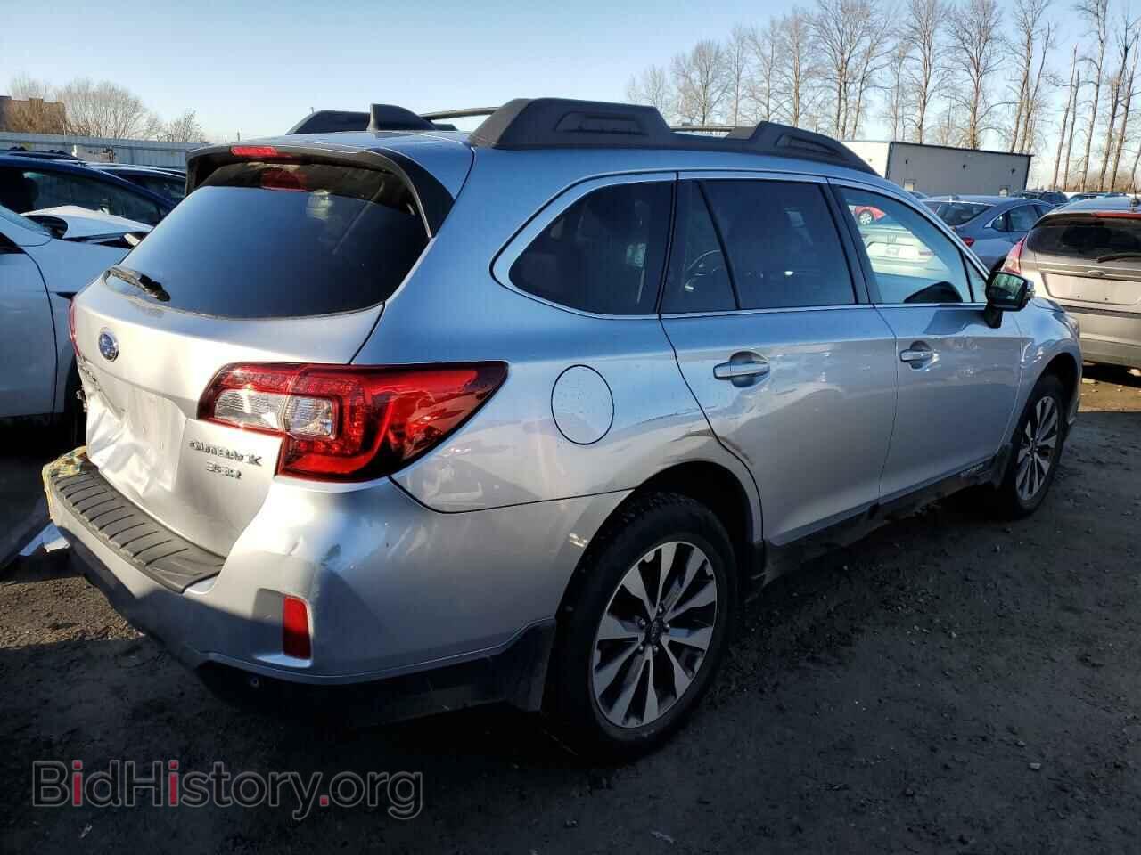 2017 SUBARU OUTBACK - VIN: 4S4BSENC4H3383854 - Фото 3