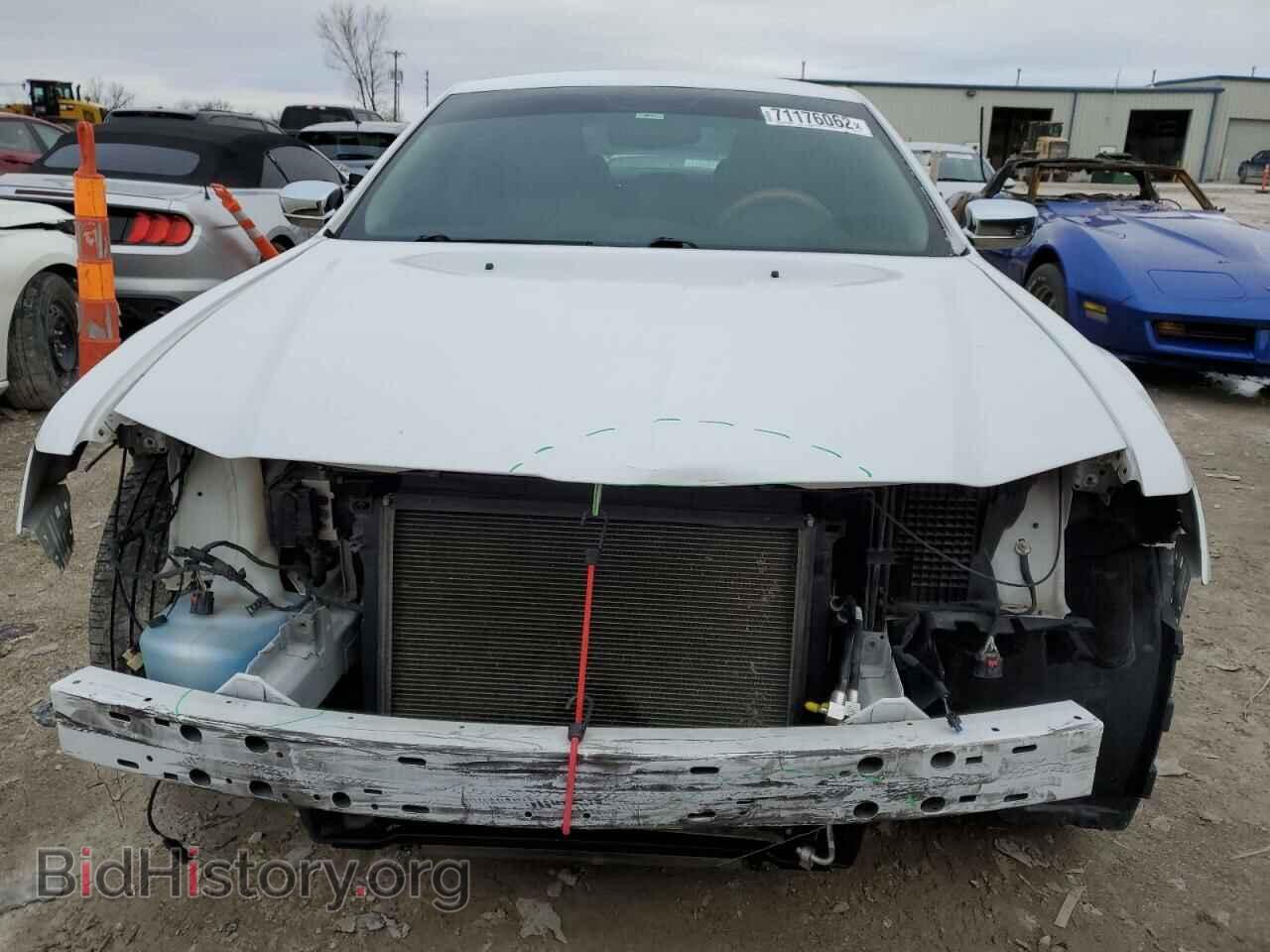 2014 CHRYSLER 300 - VIN: 2C3CCAEG8EH275817 - Фото 5
