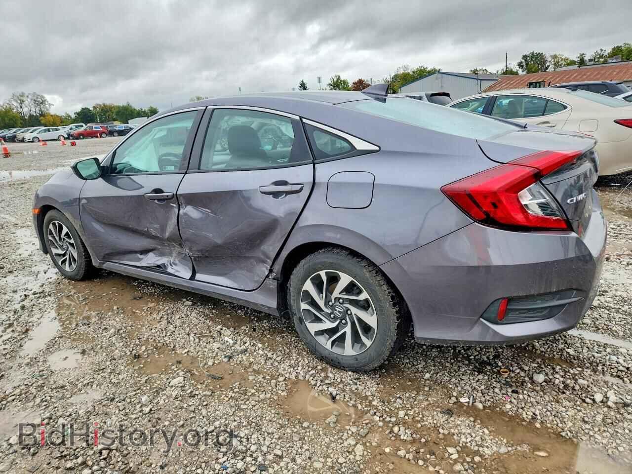 2018 HONDA CIVIC - VIN: 2HGFC2F77JH570948 - Фото 2