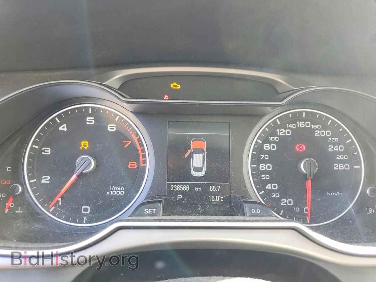 2014 AUDI A4 - VIN: WAUFFCFL2EN005381 - Photo 9